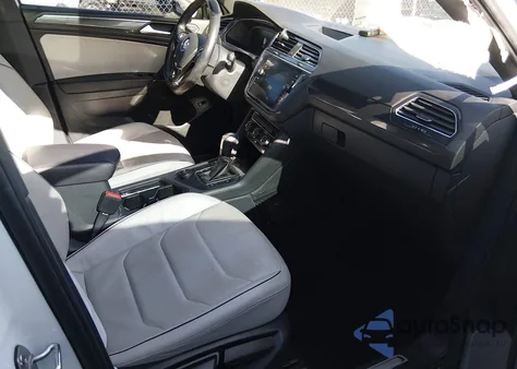 2020 Volkswagen Tiguan 2.0T Sel Premium R-Line из США, поврежденный, VIN 3VV4B7AX6LM127192